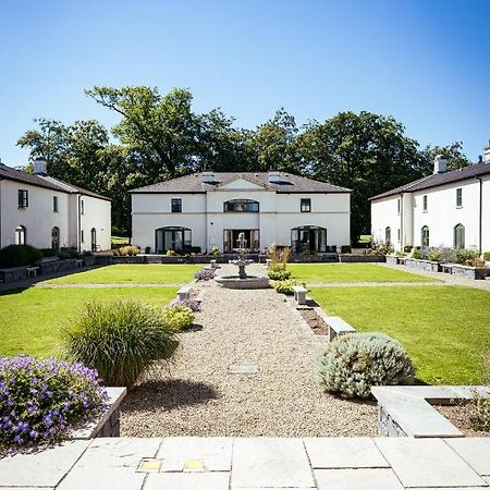 Appartement Escape Ordinary At Castle Hume à Enniskillen Extérieur photo